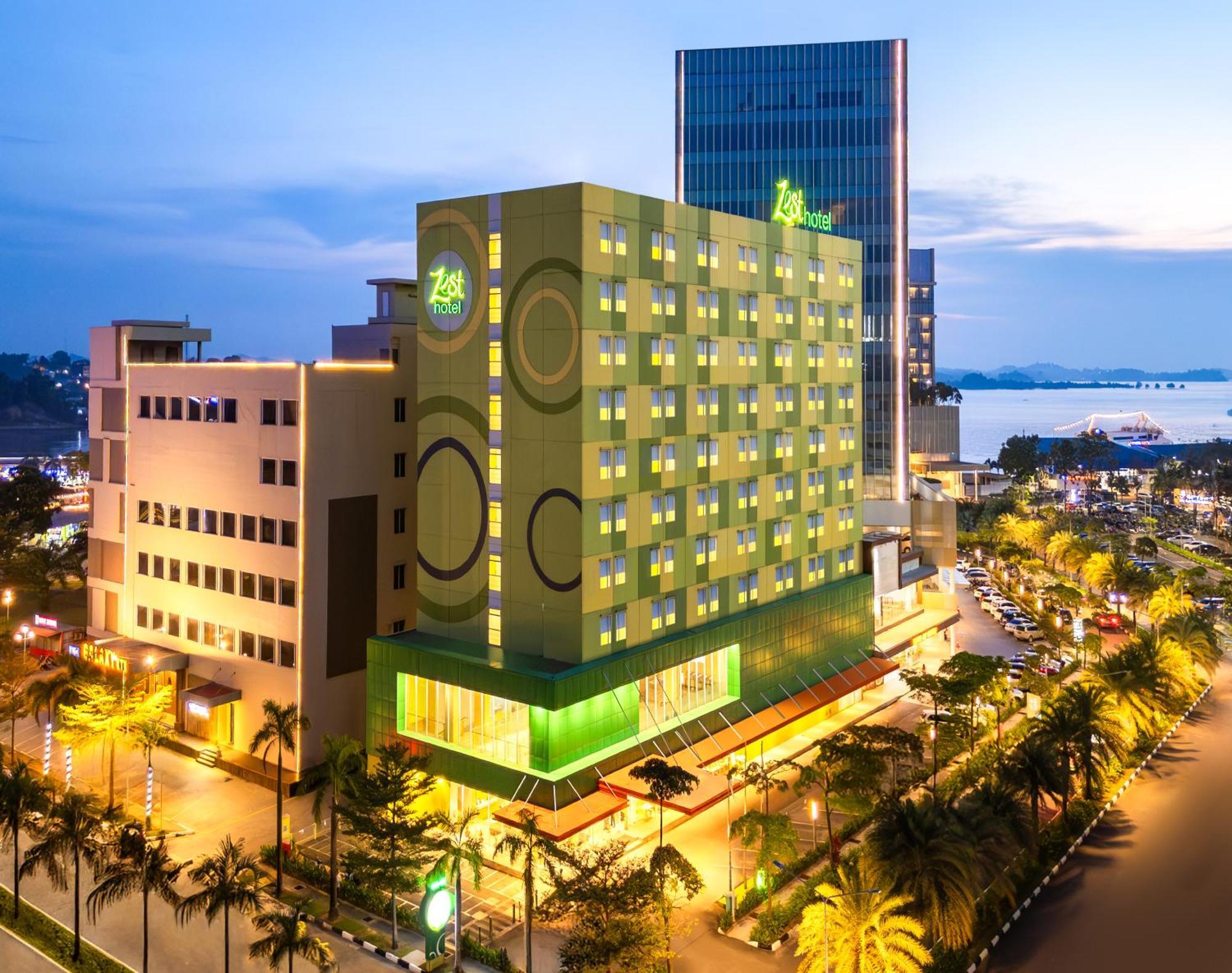 Zest Harbour Bay Batam By Swiss-Belhotel International Нагоя Экстерьер фото